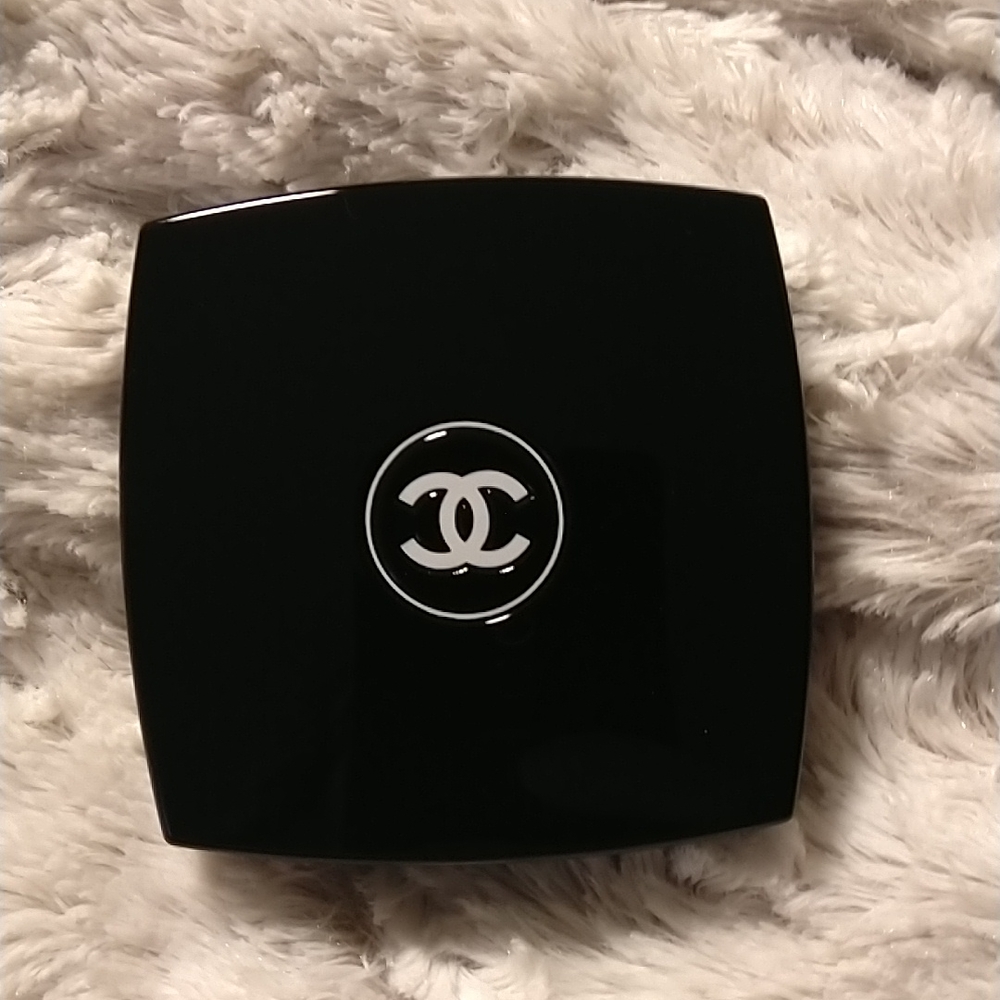 Chanel Blush #320 Rouge Profound